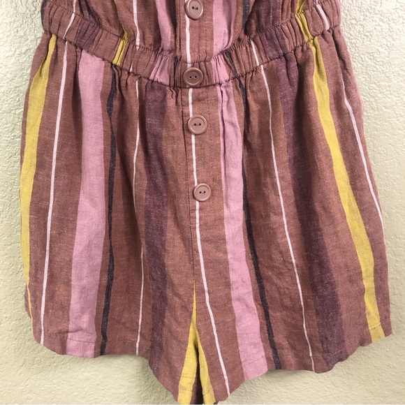 NWT Urban Outfitters strapless shorts romper. - Picture 6 of 9